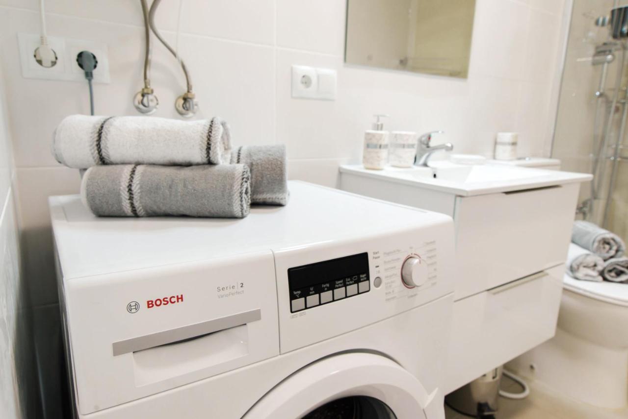 Holiday Suite Playa Del Cura ตอร์เรเวียคา ภายนอก รูปภาพ