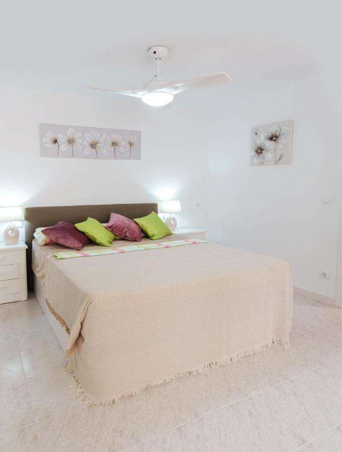 Holiday Suite Playa Del Cura ตอร์เรเวียคา ภายนอก รูปภาพ
